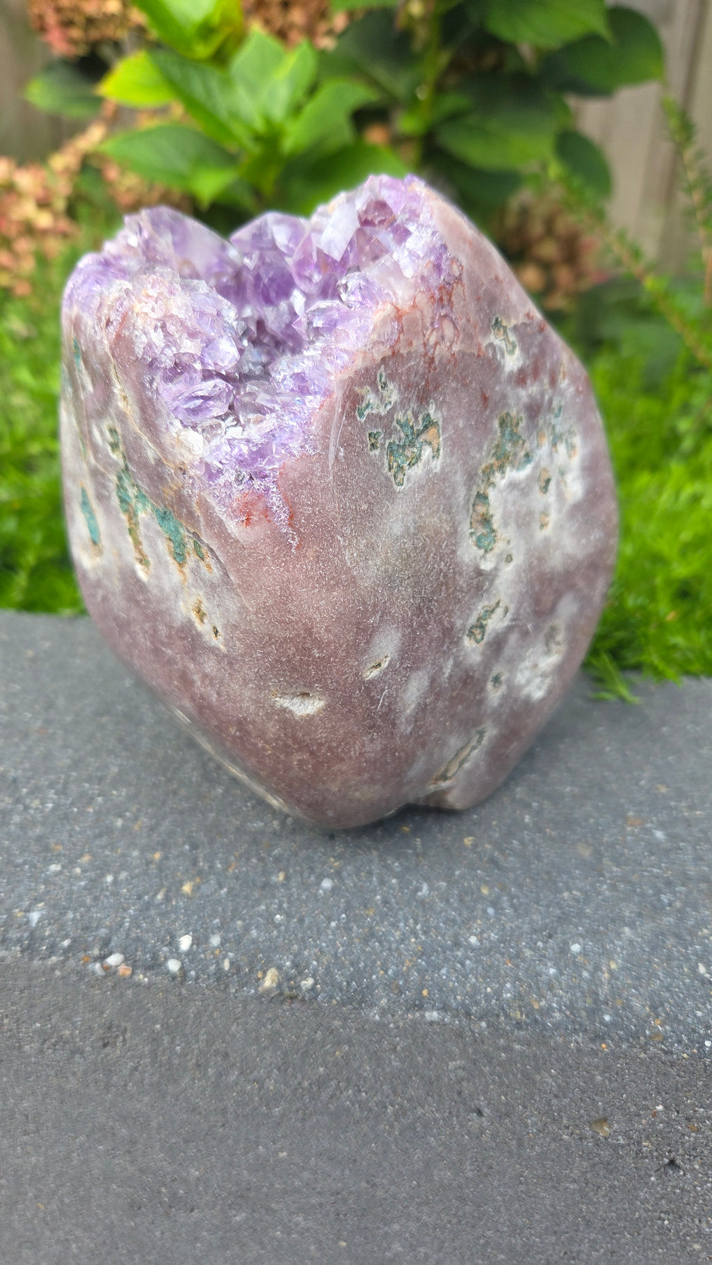 Unieke roze amethist