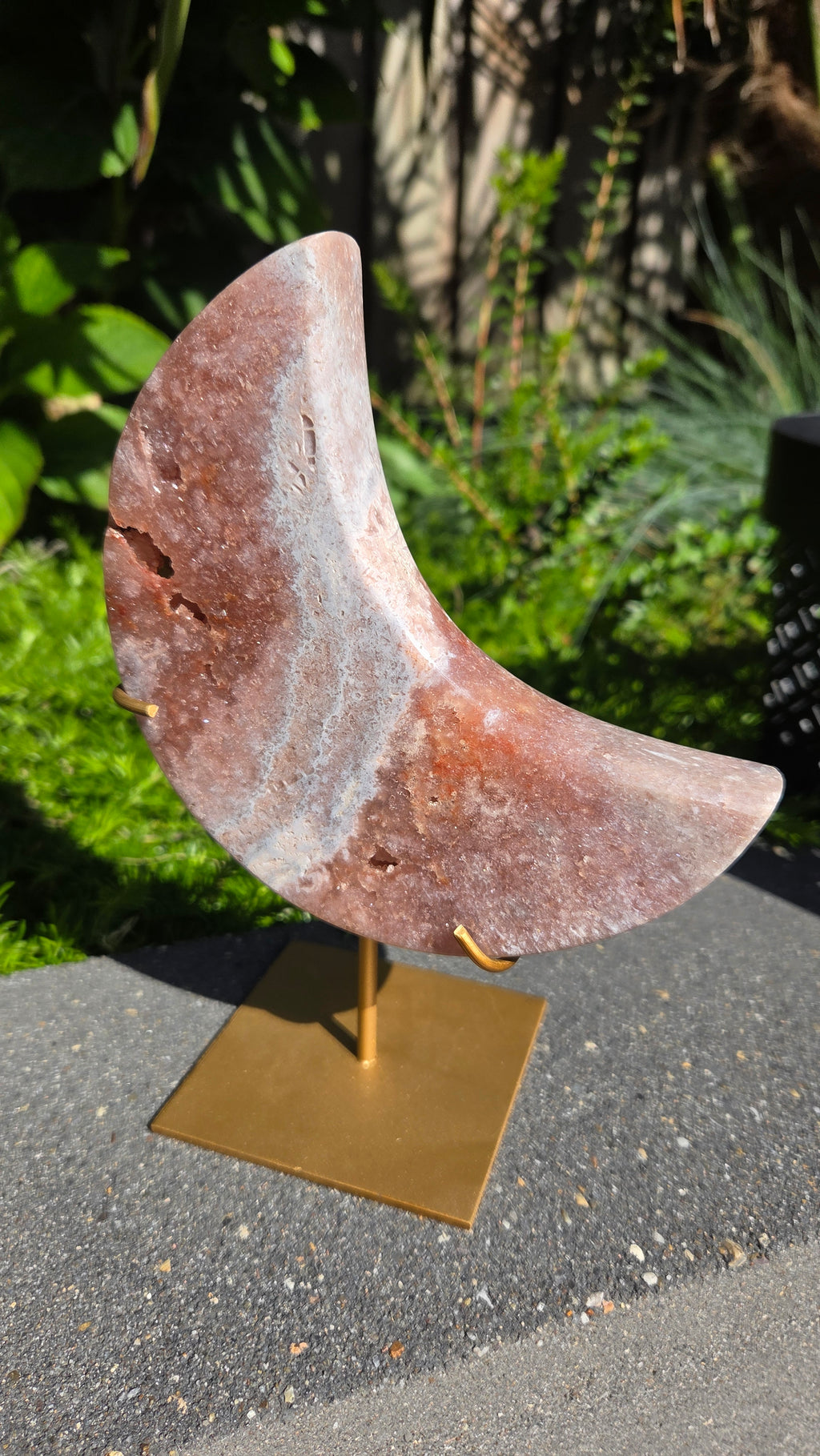 Roze amethist maan