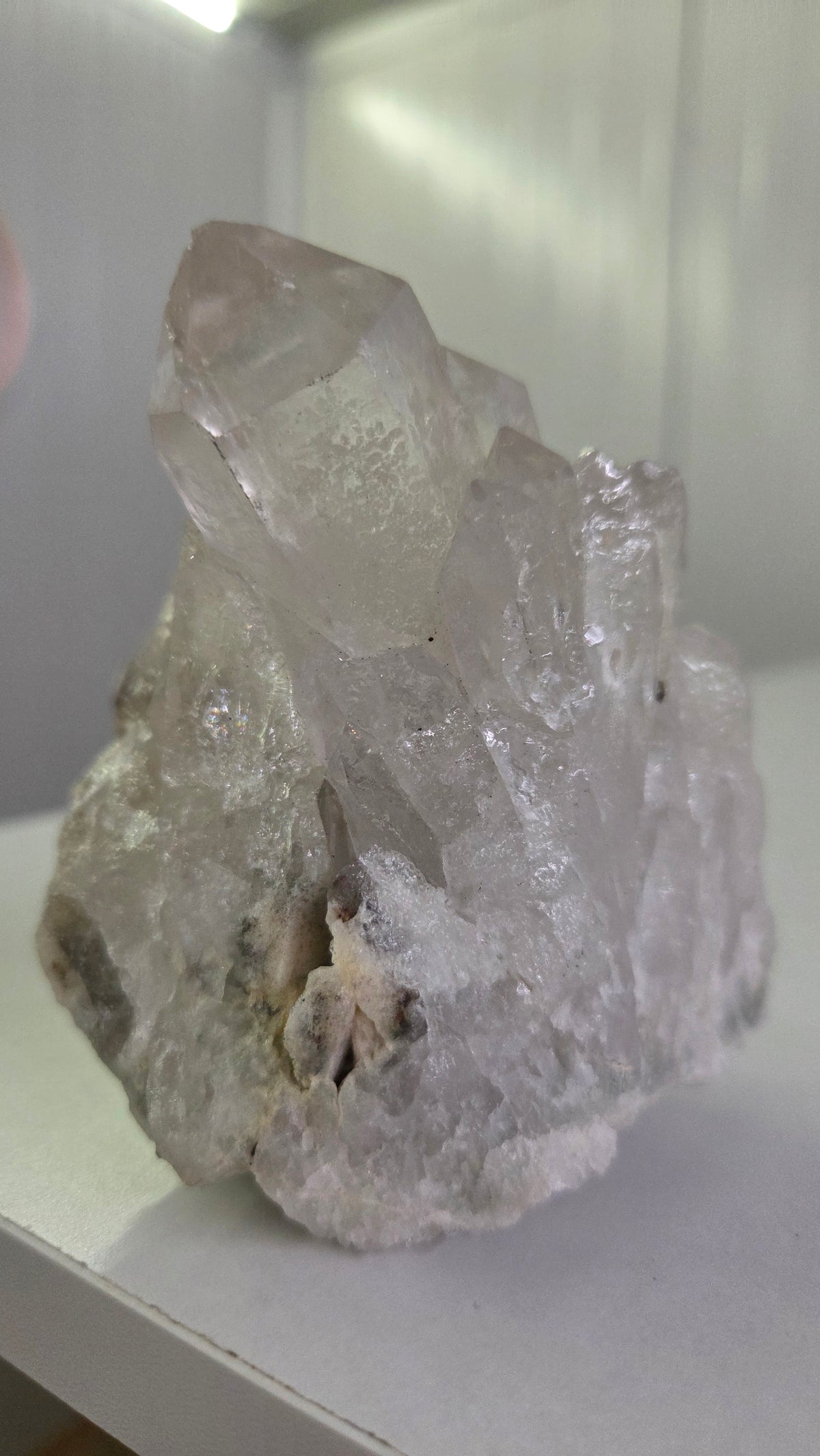 Unieke bergkristal cluster