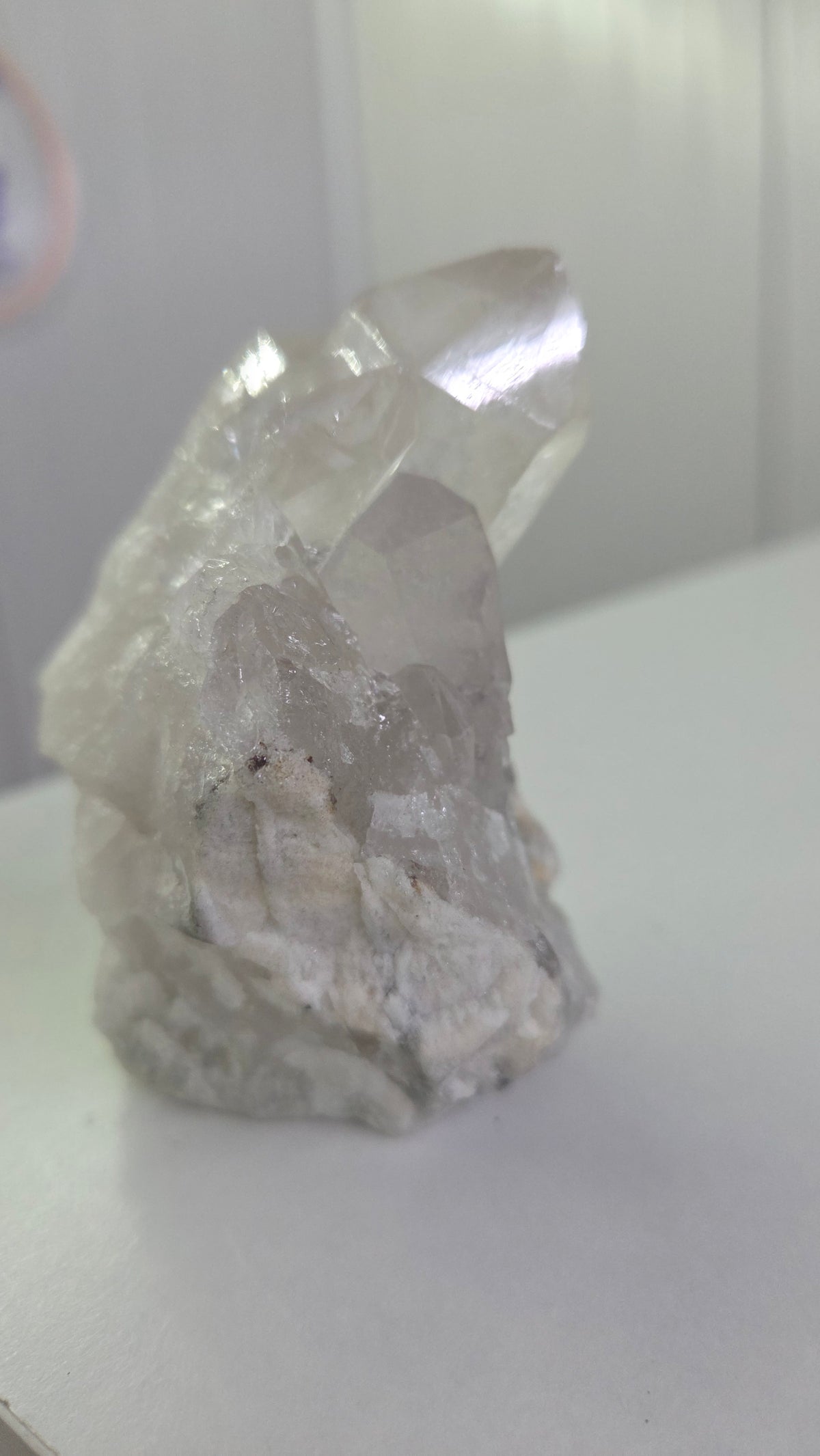 Unieke bergkristal cluster