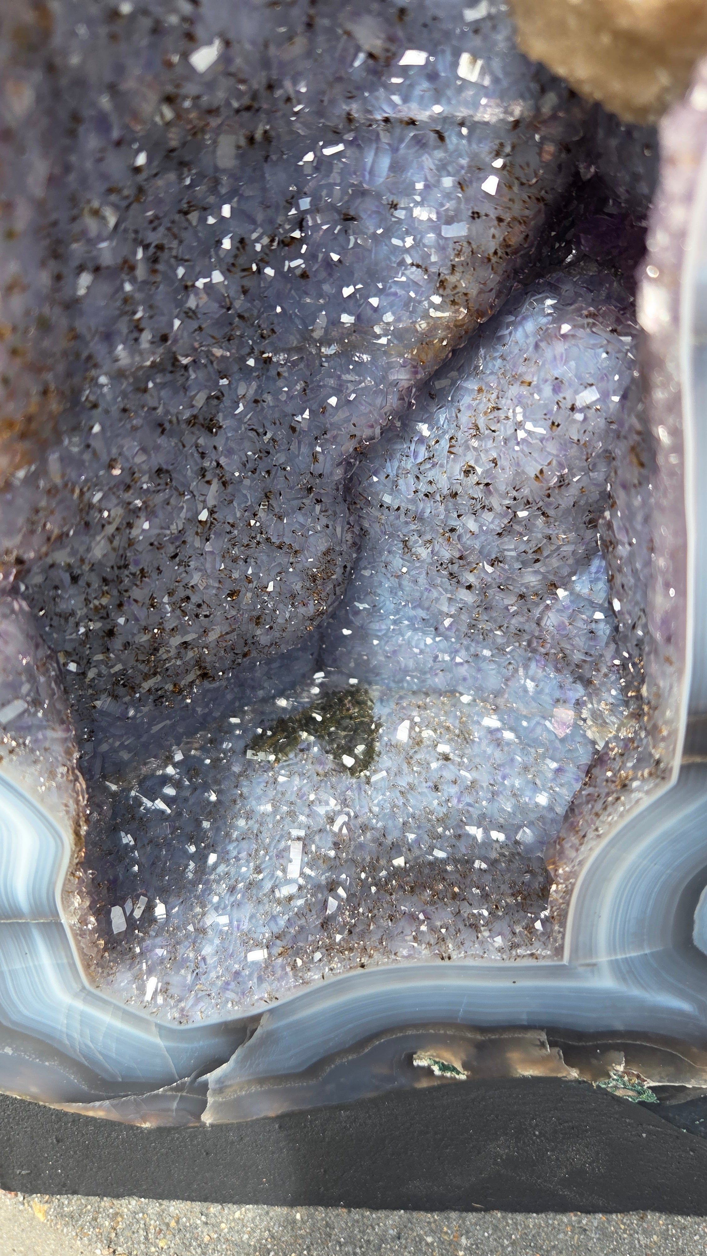 Prachtige amethist geode Brazilië