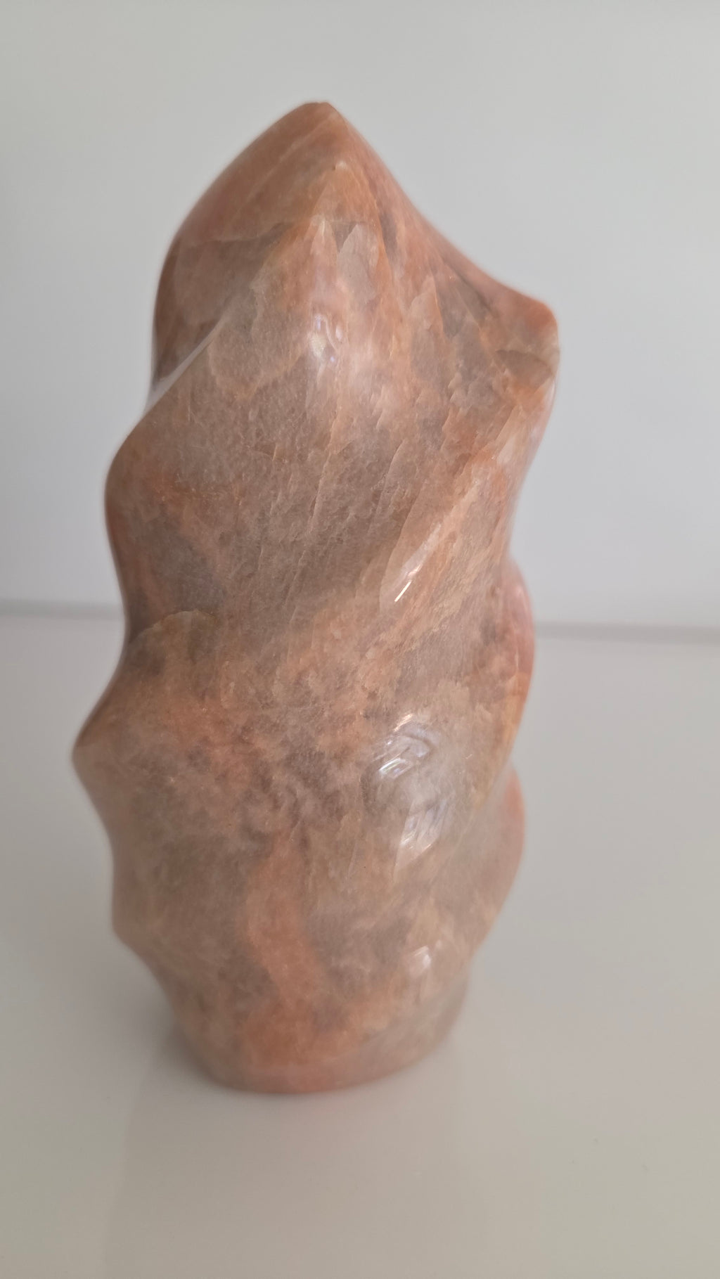 Perzik maansteen vlam