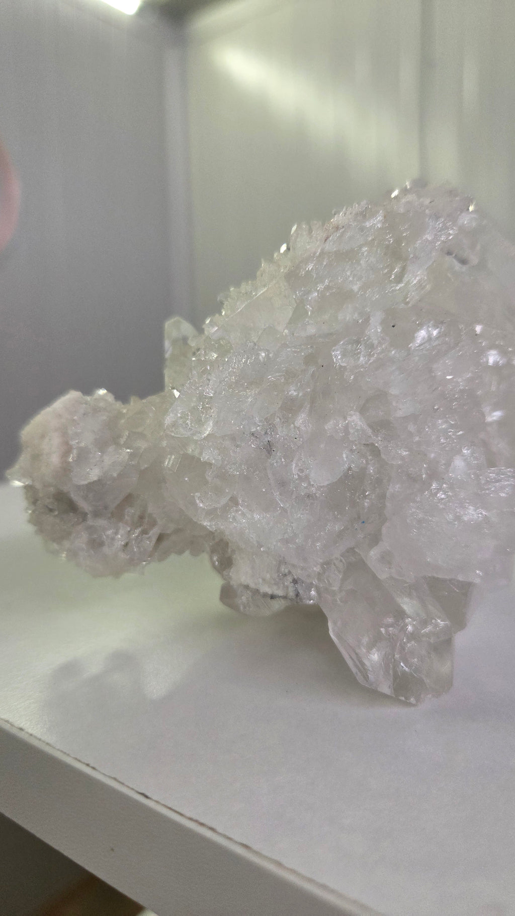 Unieke bergkristal cluster