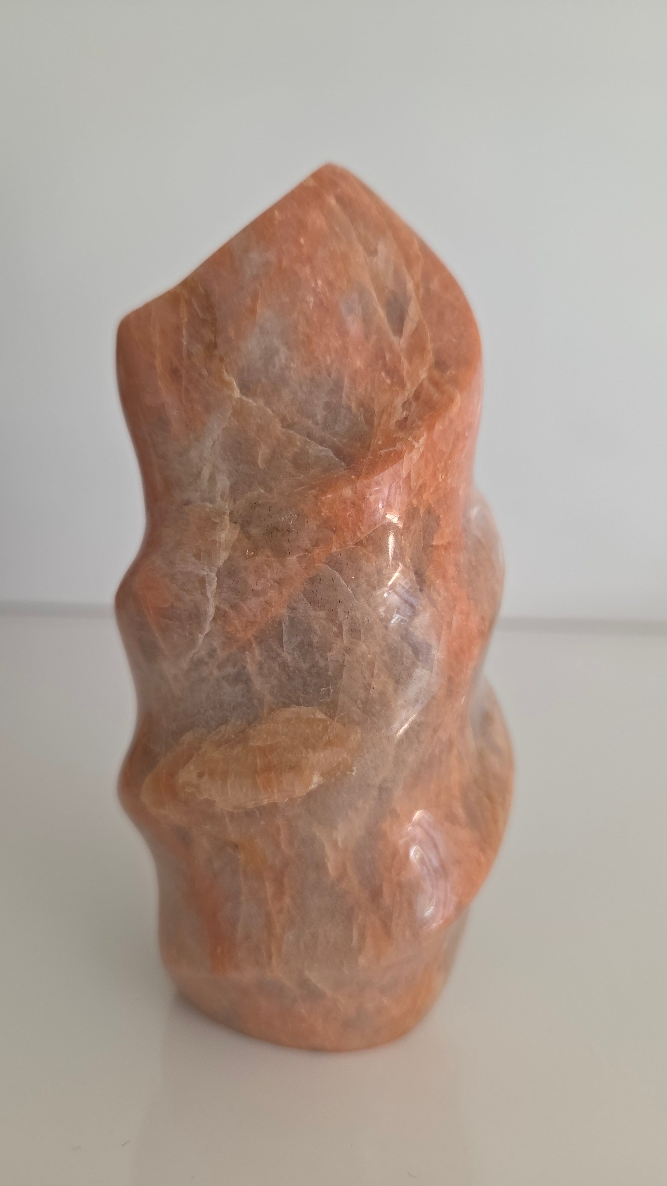 Perzik maansteen vlam