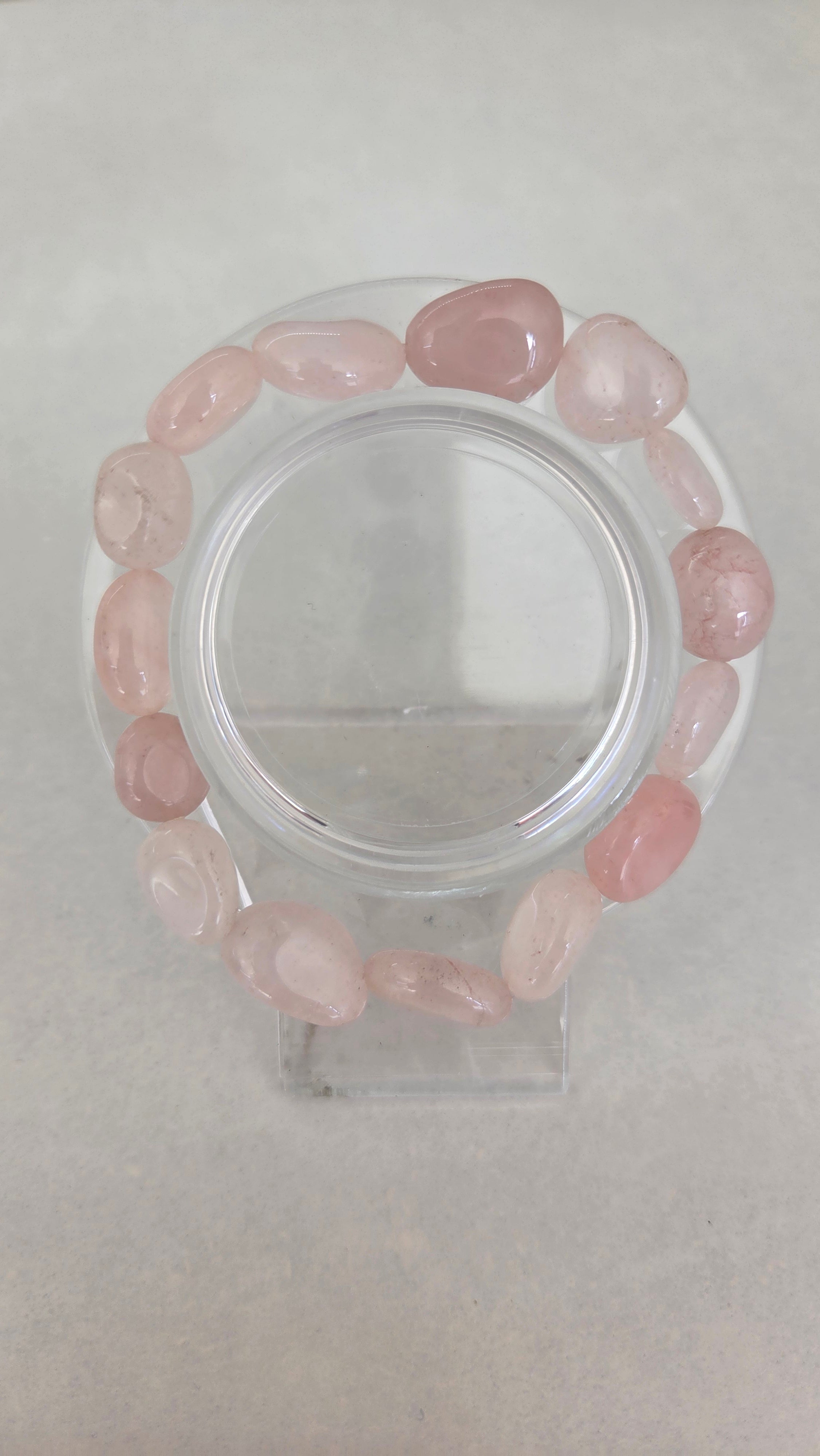 Rozenkwarts trommelsteen armband