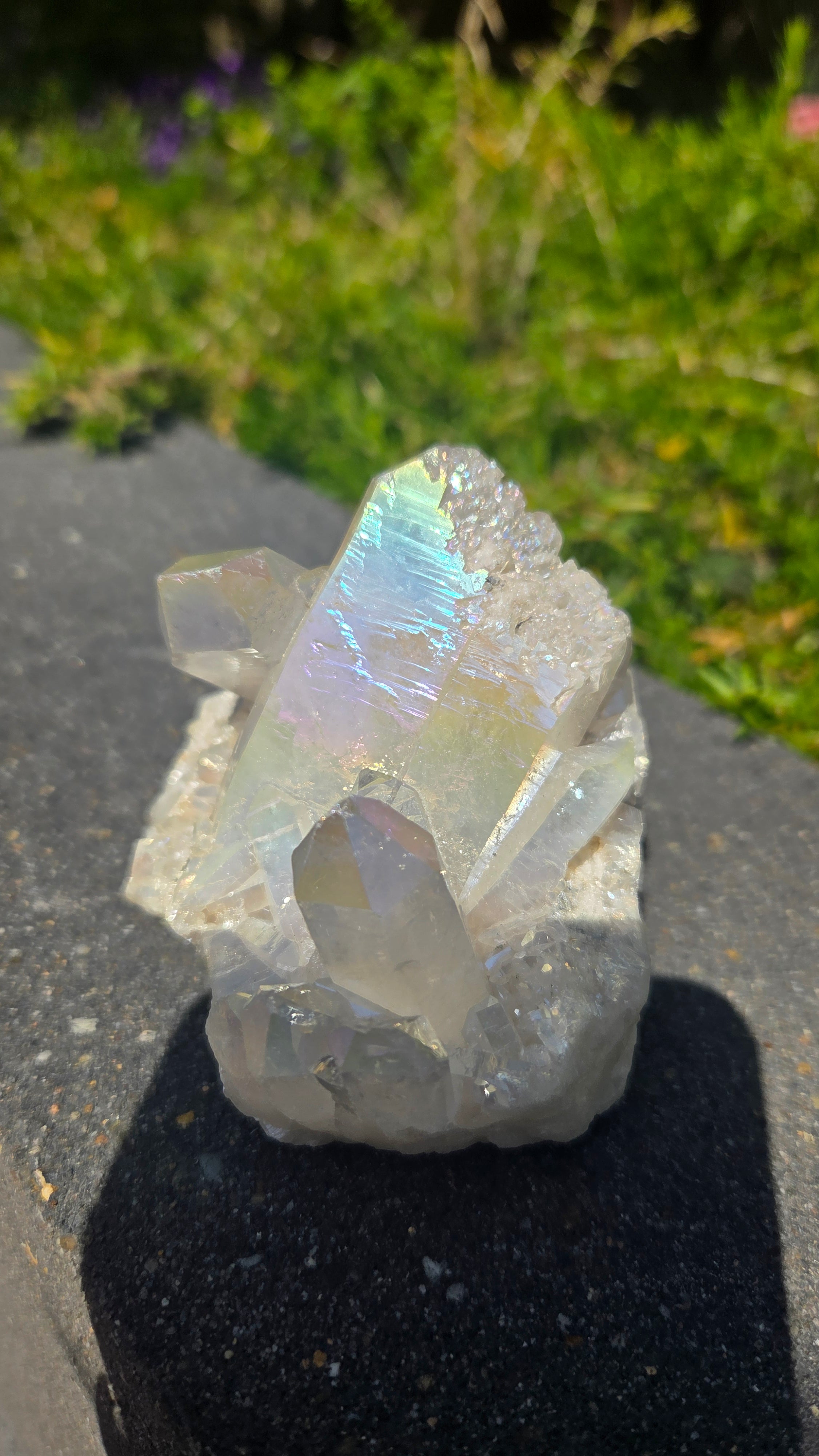 Bergkristal cluster met aura