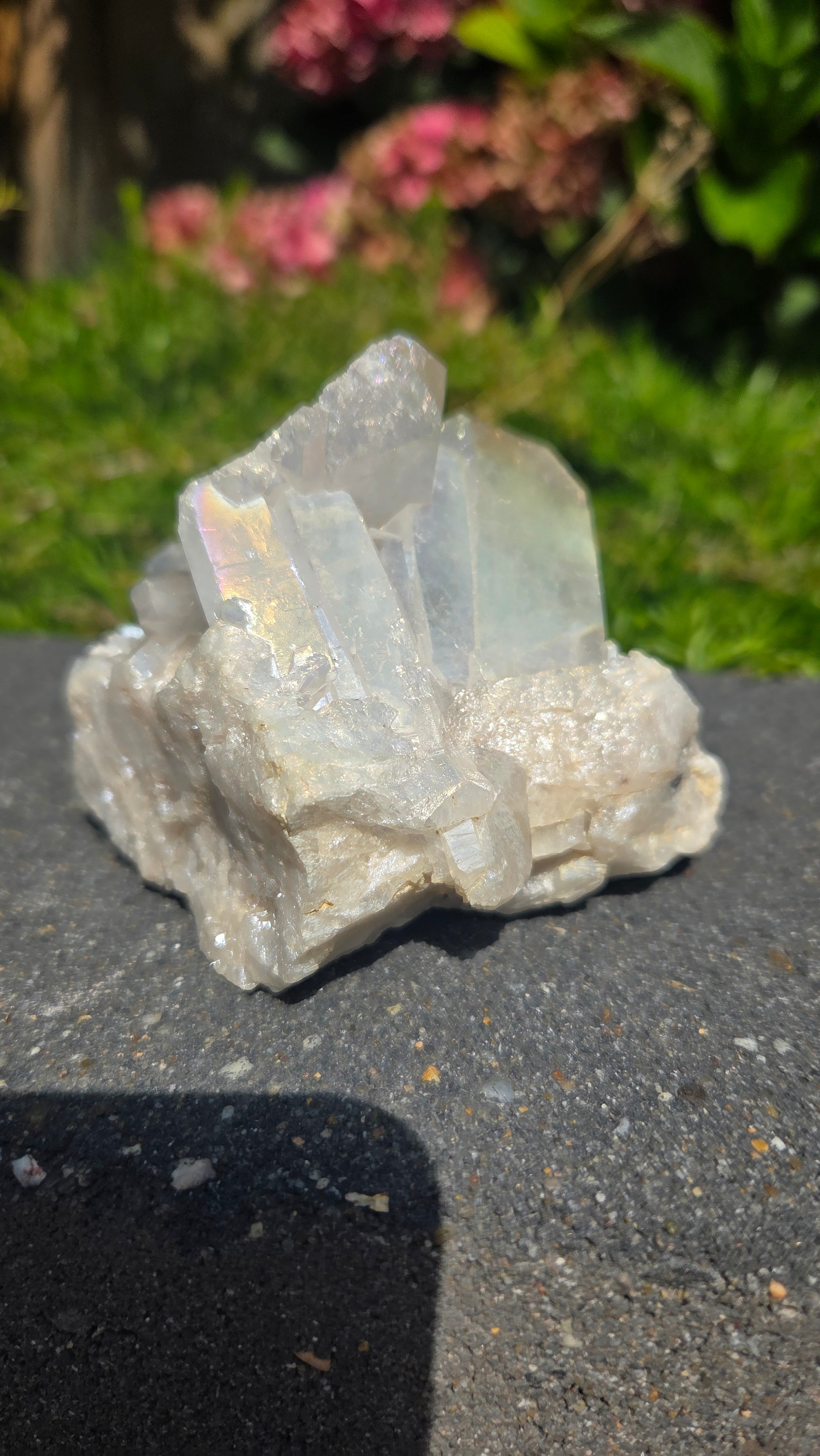 Bergkristal cluster met aura