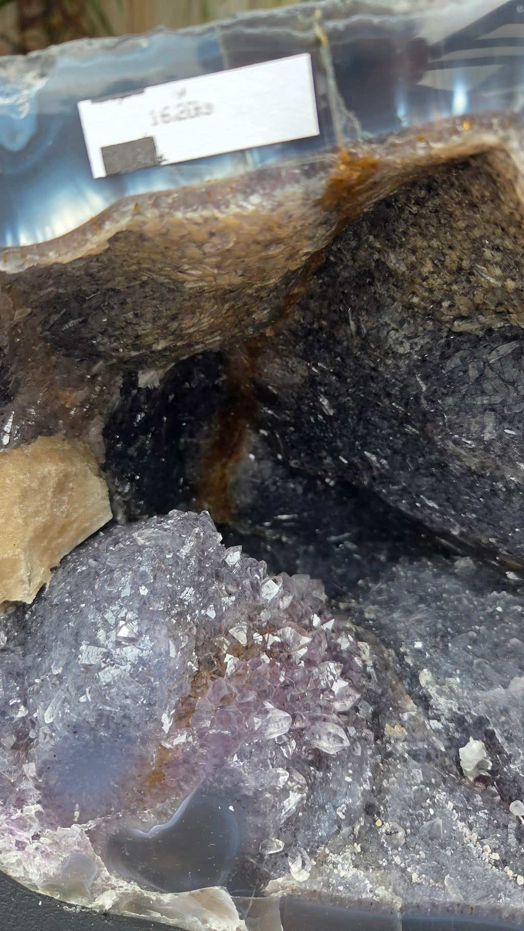 Amethist geode Brazilië
