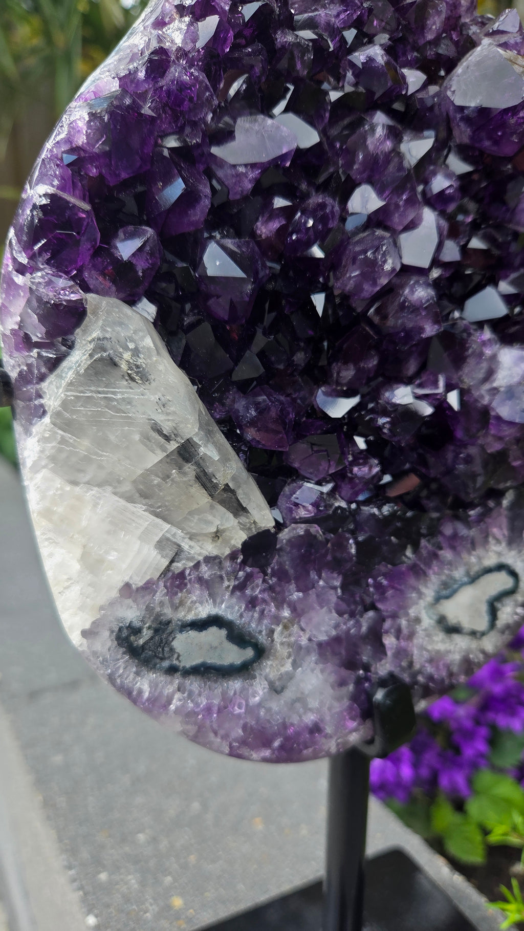 Amethist op standaard