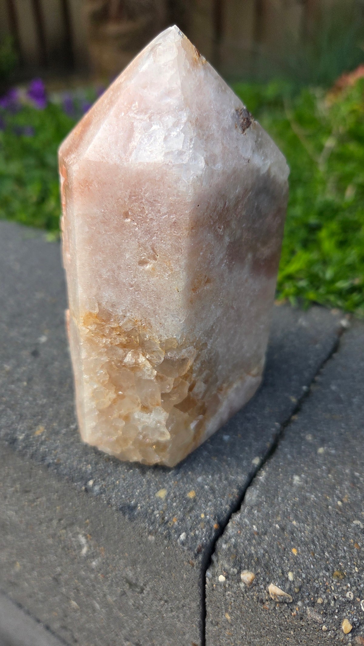 Roze amethist toren
