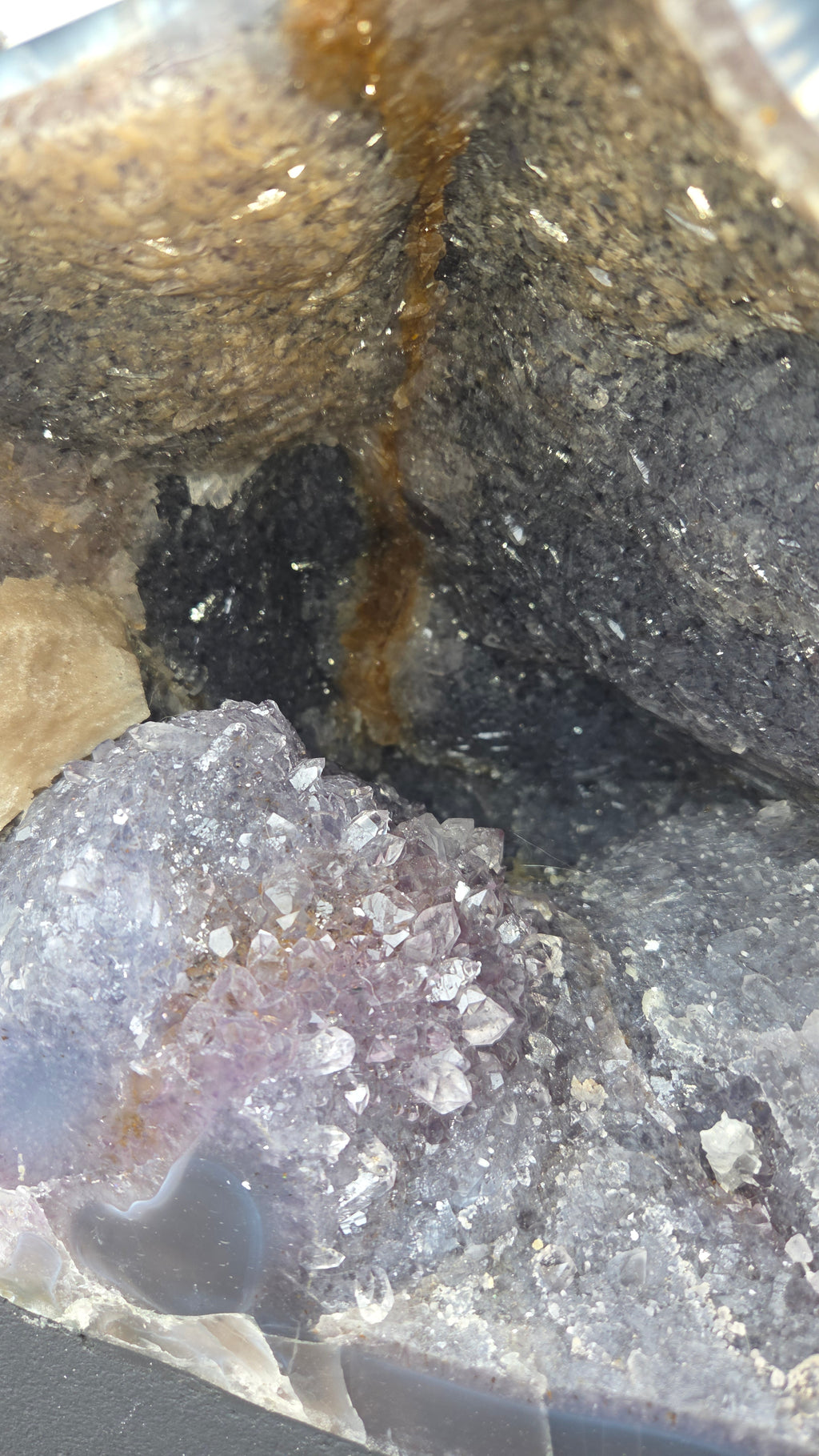 Amethist geode Brazilië